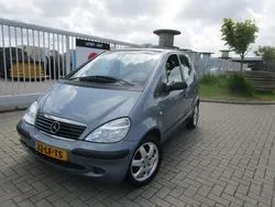 Blauw Gebruikt 2003 Mercedes A140 Elegance MPV | € 1.950 (Eerlijke prijs)