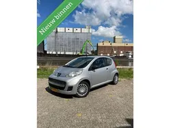 Grijs Gebruikt 2009 Peugeot 107 Hatchback | € 1.950 (Eerlijke prijs)