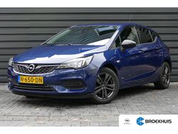 Blauw Gebruikt 2021 Opel Astra Design & Tech Hatchback | € 15.895 (Eerlijke prijs)