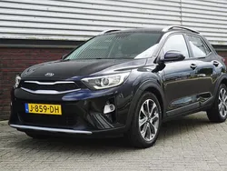 Zwart Gebruikt 2020 Kia Stonic SUV | € 15.950 (Eerlijke prijs)