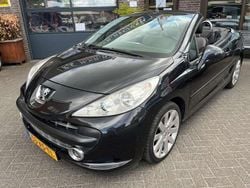 Zwart, metallic lak Gebruikt 2007 Peugeot 207 CC Sport Cabriolet | € 3.250 (Eerlijke prijs)