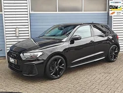 Zwart Gebruikt 2023 Audi A1 S-Line Hatchback | € 29.950 (Eerlijke prijs)