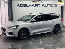 Grijs Gebruikt 2019 Ford Focus ST-Line Stationwagen | € 16.950 (Eerlijke prijs)