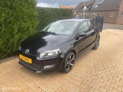Zwart Gebruikt 2010 VW Polo Hatchback | € 5.999 (Eerlijke prijs)