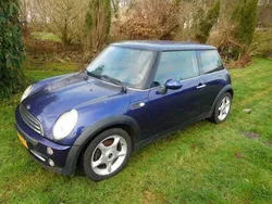 Paars Gebruikt 2005 Mini ONE Salt Hatchback | € 3.950 (Duur)