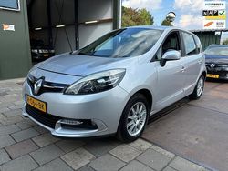 Grijs Gebruikt 2014 Renault Scénic III MPV | € 4.999 (Super prijs)