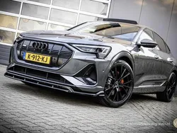 Grijs, metallic lak Gebruikt 2020 Audi e-tron Sportback S-Line SUV | € 33.940 (Eerlijke prijs)