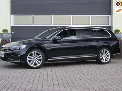 Zwart Gebruikt 2020 VW Passat Business Stationwagen | € 22.900 (Goede deal)