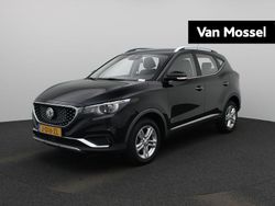 Zwart Gebruikt 2020 MG ZS Comfort Sedan | € 12.945 (Eerlijke prijs)