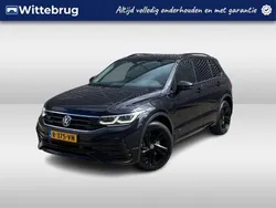 Zwart Gebruikt 2021 VW Tiguan Business+ SUV | € 31.950 (Eerlijke prijs)