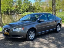 Beige Gebruikt 2010 Volvo S80 Kinetic Sedan | € 6.450 (Duur)