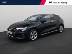 Zwart Gebruikt 2022 Audi A3 Sportback e-tron S-Line Sedan | € 30.880 (Super prijs)