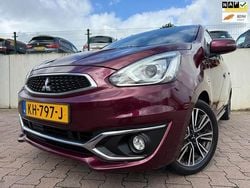 Rood Gebruikt 2016 Mitsubishi Space Star Instyle Hatchback | € 6.777 (Eerlijke prijs)