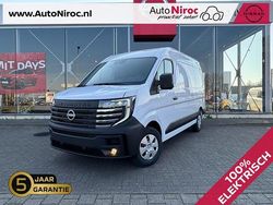 Wit Nieuw 2025 Nissan Interstar Van | € 43.745