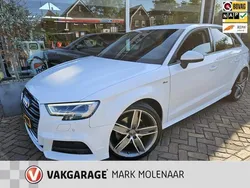 Wit Gebruikt 2019 Audi A3 Sportback S-Line Hatchback | € 27.750 (Iets duurder)