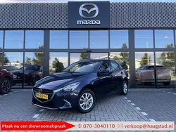 Deep crystal blue Gebruikt 2017 Mazda 2 Dynamic Hatchback | € 13.950 (Eerlijke prijs)