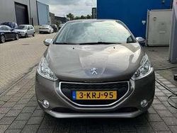 Gebruikt 2013 Peugeot 208 Allure Hatchback | € 3.750 (Goede deal)