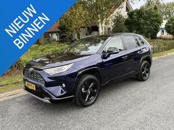 Blauw Gebruikt 2020 Toyota RAV4 SUV | € 31.500 (Eerlijke prijs)
