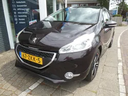 Bruin Gebruikt 2012 Peugeot 208 Envy Hatchback | € 4.950 (Eerlijke prijs)