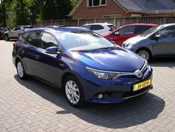 Blauw Gebruikt 2016 Toyota Auris Stationwagen | € 13.500 (Goede deal)