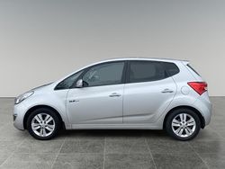 Grijs Gebruikt 2012 Hyundai ix20 Hatchback | € 8.250 (Eerlijke prijs)