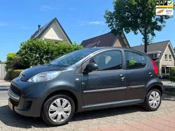 Grijs Gebruikt 2009 Peugeot 107 Hatchback | € 5.580 (Eerlijke prijs)