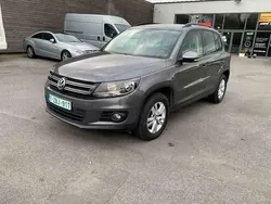 Grijs Gebruikt 2012 VW Tiguan SUV | € 11.500