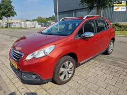 Rood Gebruikt 2014 Peugeot 2008 Allure SUV | € 7.899 (Eerlijke prijs)