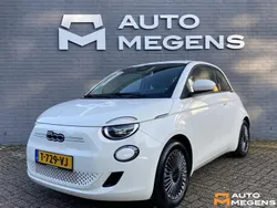 Wit Gebruikt 2022 Fiat 500e Icon Hatchback | € 21.900