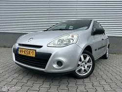 Grijs Gebruikt 2010 Renault Clio II Expression Hatchback | € 2.250 (Eerlijke prijs)