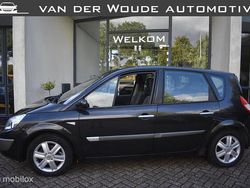 Zwart Gebruikt 2005 Renault Scénic II Dynamique MPV | € 2.499 (Eerlijke prijs)