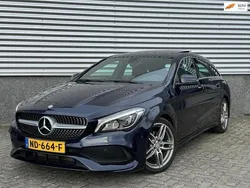 Blauw, metallic lak Gebruikt 2017 Mercedes CLA180 Shooting Brake AMG line Stationwagen | € 18.990 (Goede deal)