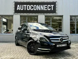 Zwart, metallic lak Gebruikt 2014 Mercedes B220 MPV | € 15.750 (Eerlijke prijs)