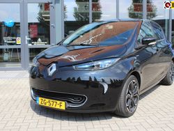Hatchback Gebruikt 2019 Renault Zoe Iconic Hatchback | € 9.950 (Eerlijke prijs)