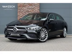 Zwart, metallic lak Gebruikt 2021 Mercedes CLA250 Shooting Brake AMG line Stationwagen | € 31.500 (Goede deal)