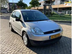Grijs Gebruikt 2005 Ford Fiesta Style Hatchback | € 1.445 (Eerlijke prijs)