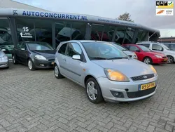 Grijs Gebruikt 2006 Ford Fiesta Futura Hatchback | € 999 (Eerlijke prijs)