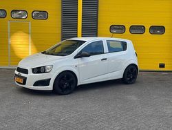 Wit Gebruikt 2012 Chevrolet Aveo LS Hatchback | € 2.950 (Goede deal)