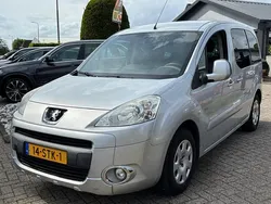 Grijs Gebruikt 2011 Peugeot Partner Tepee Family MPV | € 4.950 (Goede deal)
