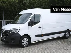 Mineral white bc (oqng) Gebruikt 2022 Renault Master Van | € 22.940 (Eerlijke prijs)