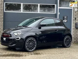 Zwart Gebruikt 2020 Fiat 500e Icon Hatchback | € 20.950