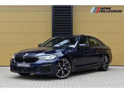 Blauw Gebruikt 2021 BMW 530 Executive Sedan | € 36.950 (Eerlijke prijs)