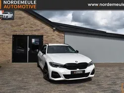 Wit Gebruikt 2020 BMW 320 Executive Stationwagen | € 24.750 (Eerlijke prijs)