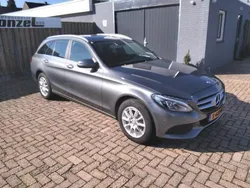 Grijs Gebruikt 2016 Mercedes C180 Stationwagen | € 16.895 (Eerlijke prijs)