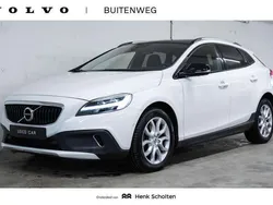 Wit Gebruikt 2020 Volvo V40 CC Stationwagen | € 26.645 (Duur)