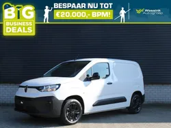 Wit Nieuw 2024 Citroën Berlingo Comfort MPV | € 23.940 (Eerlijke prijs)