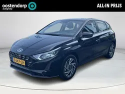 Zwart Gebruikt 2024 Hyundai i20 Comfort Hatchback | € 19.950 (Eerlijke prijs)