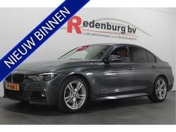 Grijs Gebruikt 2018 BMW 318 M Sport Sedan | € 21.945 (Goede deal)