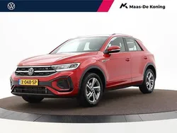 Rood Gebruikt 2024 VW T-Roc R-line SUV | € 32.740 (Eerlijke prijs)