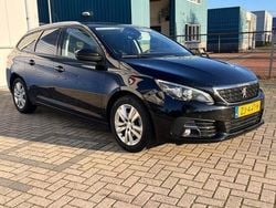 Zwart Gebruikt 2019 Peugeot 308 Stationwagen | € 8.644 (Eerlijke prijs)